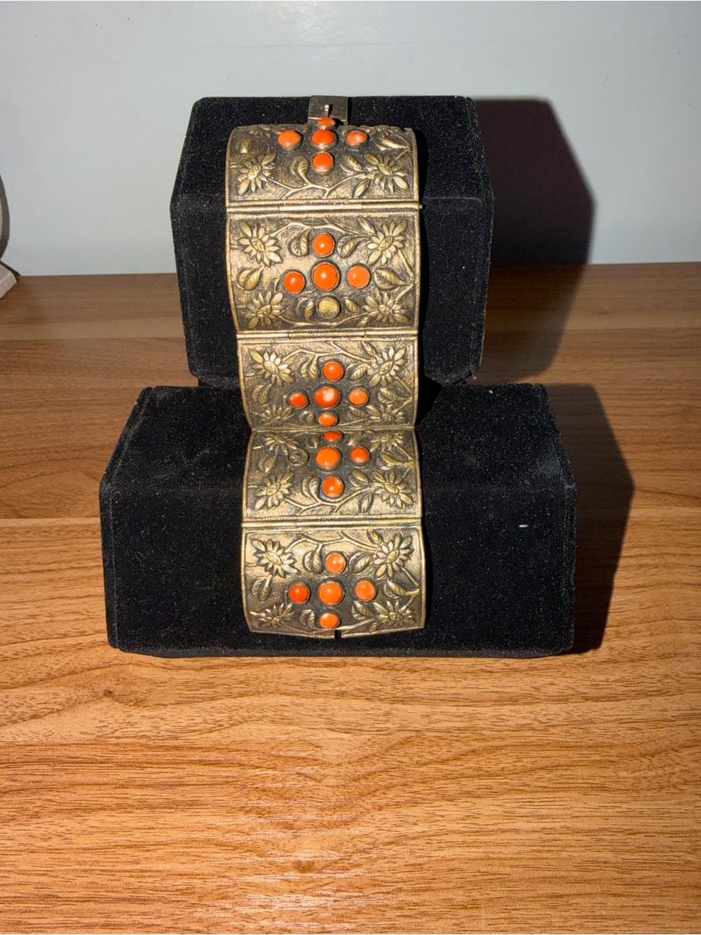 Vintage Italian style bracelet stamped China. 5 “links” w/orange cabochons.